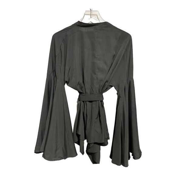 Boohoo Plus Extreme Sleeve Wrap Front Tie Flowy Top Size 12 - Picture 5 of 13